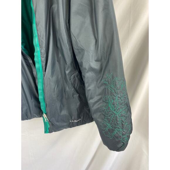 LL Bean Women's Green grey Floral Embroidered Reversible Puffer Jacket size XL - Picture 2 of 7